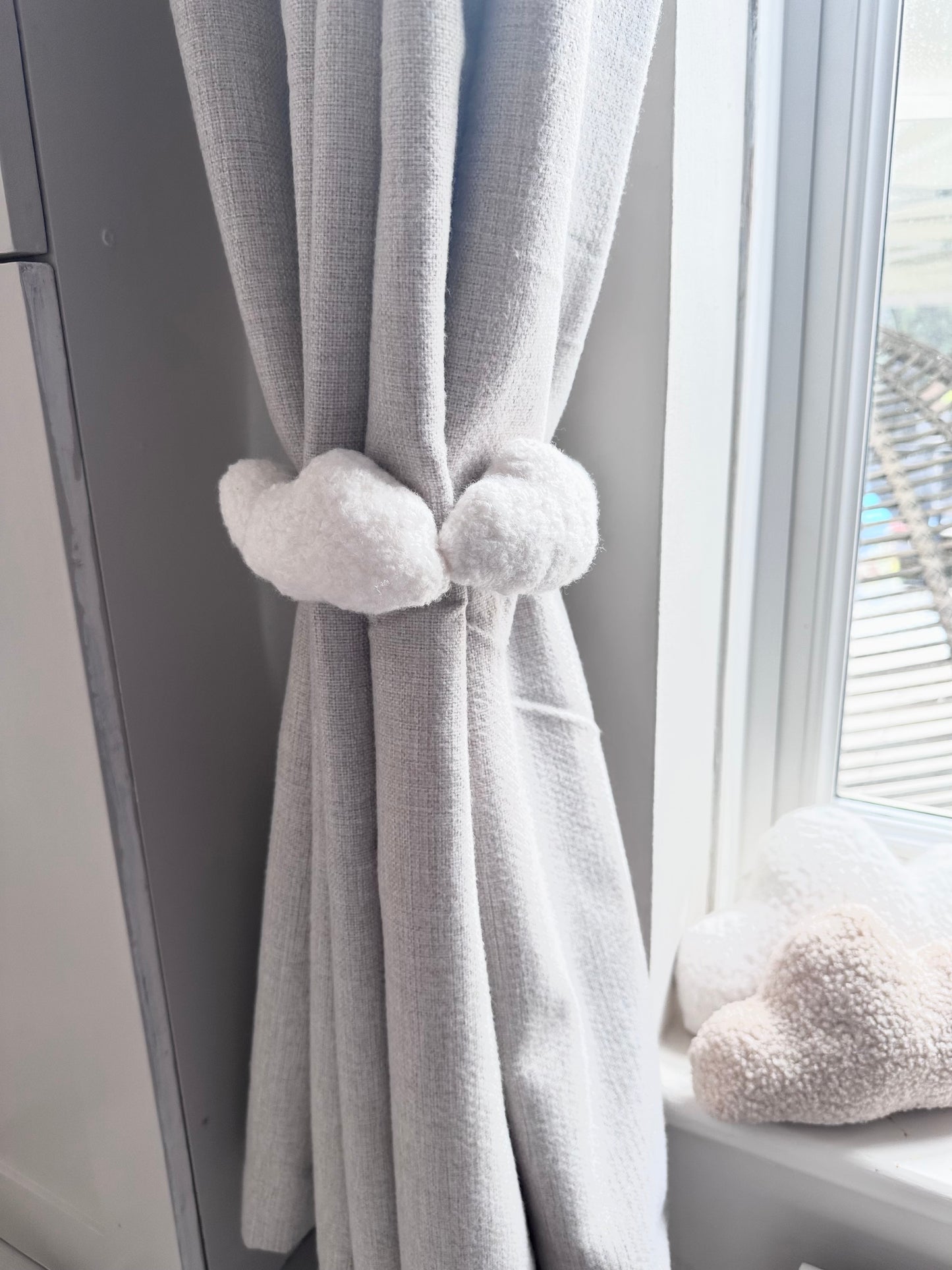 CLOUD TIE BACK- curtain tie back